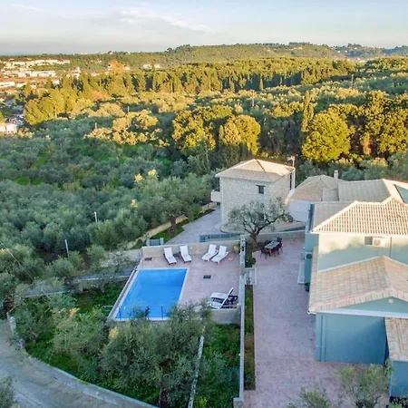 Villa Paliovigla By *