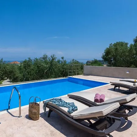 빌라 Paliovigla By *