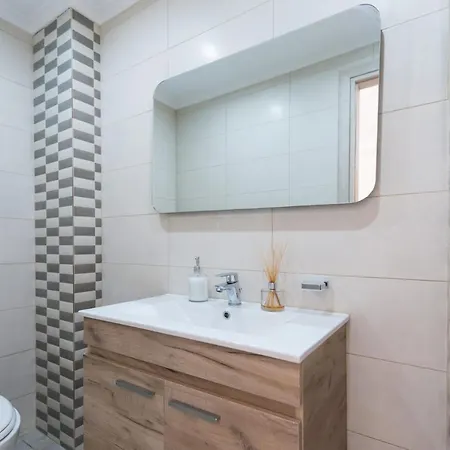 Paliovigla By 빌라